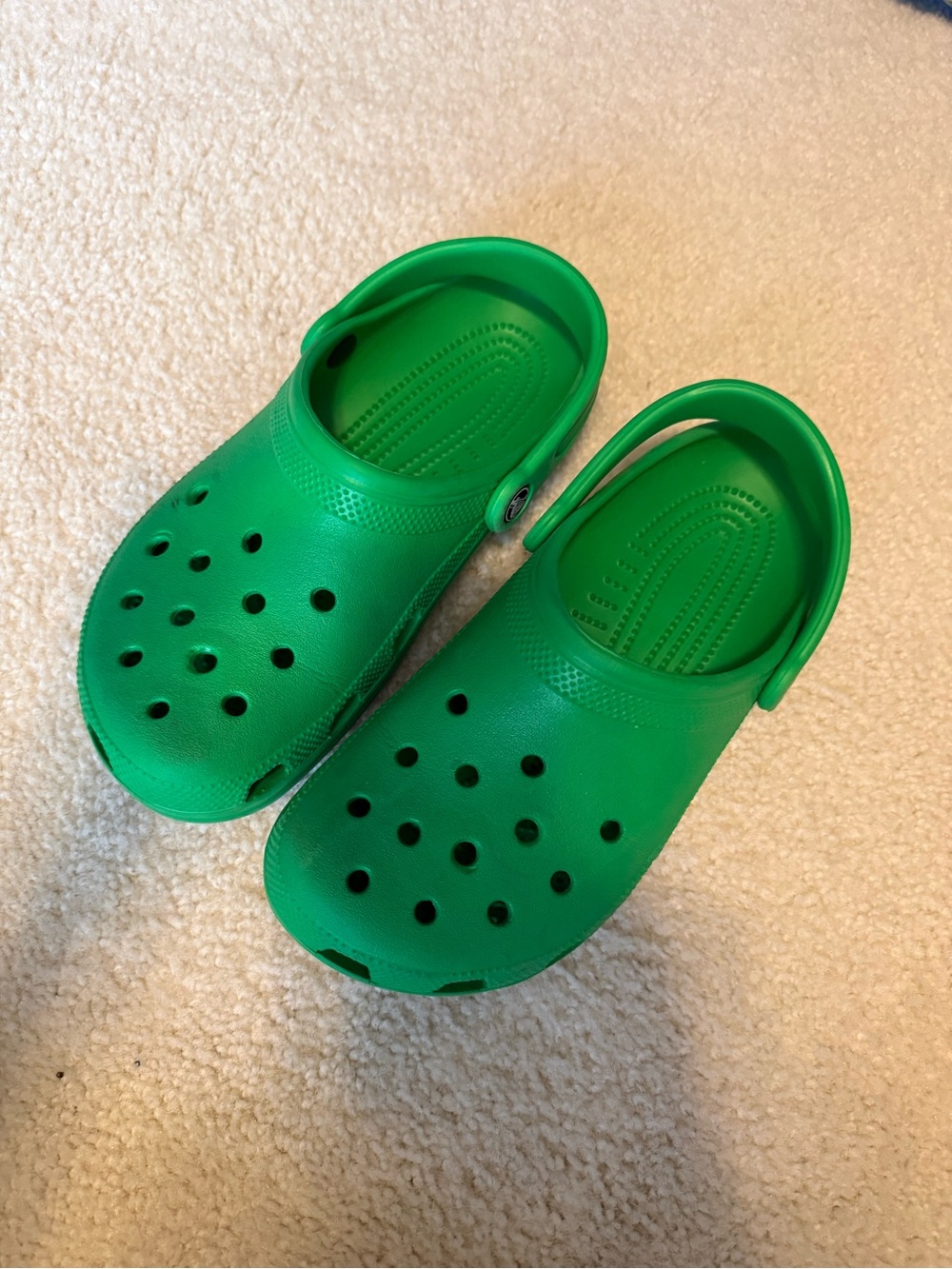Green Comfort Crocs
